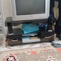 تلوزیون ۲۹اینچ با میز