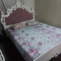 تختخواب و تشک دونفره