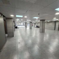 فروش مغازه تجاری 400متری با حیاط اختصاصی200متری