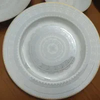 سرویس چینی مقصود ۱۲ نفره مناسب جهیزیه