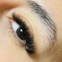 مژه کار حرفه ای جهت سالن پرمشتری