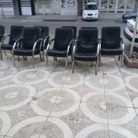 صندلی انتظار دست دوم