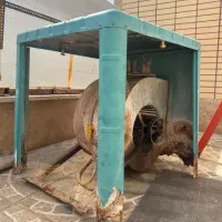 بدنه کولر آبی همراه با درها و چهارپایه
