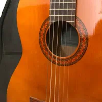گیتار یاماها Yamaha C40 در حد نو