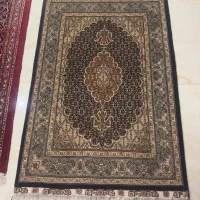 فرش دستبافت گل ابریشم طرح ریز ماهی تبریز