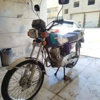 موتور کویر زومرد مدل ۹۴ تر تمیز سالم