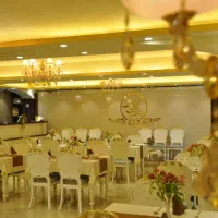ششدانگ ملکیت و سرقفلی یک باب مغازه