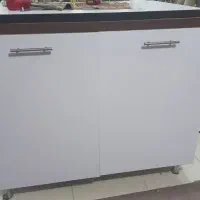 کابینت دو درب