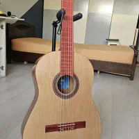 گیتار کلاسیک طرح فندر
