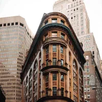 ویلایی قابل سکونت /فلت /پاسداران