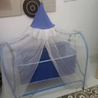 یکک عدد گهواره نوزاد در حد نو