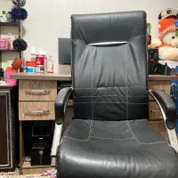 میز کامپیوتر و صندلی