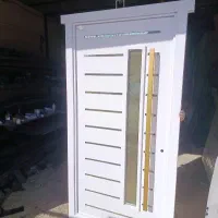 استخدام جوشکار درب و پنجره با بیمه