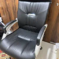 صندلی اداری کارشناسی