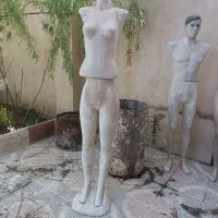 دو عدد مانکن زنانه ..پنج عدد مردانه..