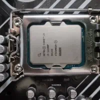 سی پی یو i3 12100f