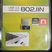 دانگل وای فای USB 802.11n در حد نو همراه جعبه و CD
