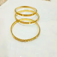 النگو سایز ۱ و گردنبند در حد نو