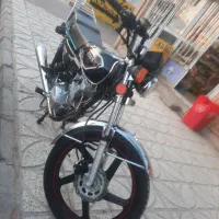 موتور ۲۰۰  مشکی