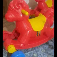 اسب گهواره ای بازی