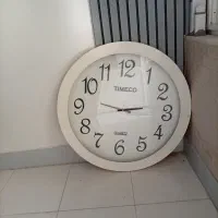 ساعت دیواری چوبی سفید قطر یک متر