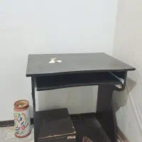 میز کامپیوتر، تحریر