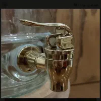 شیر کلمن شیشهای وشربت خوری