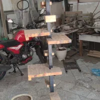 استند
