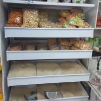 استند حبوبات مغازه
