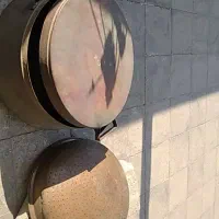 یک دیگ بزرگ وآبکش مسی نو