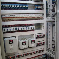 تابلو برق صنعتی،PLC،اتوماسیون،اینورتر،برقکار