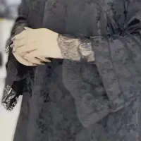 به چند نفر خانم جهت همکاری در تولیدی خیاطی