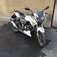آپاچی 180