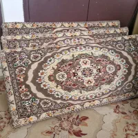 سه عدد پشتی فرش