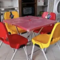 میز و صندلی ناصر