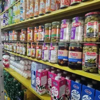 کارگر سوپر مارکت (مسلط به موتور سیکلت)