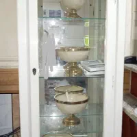 بوفه تاج دار