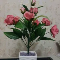 گل مصنوعی دکوری