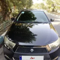 خودرو دنا پلاس تیپ ۲دنده ای  ۴  ایربگ سانروف دار
