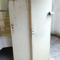 دو عدد درب چوبی