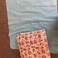 لحاف و حوله نوزاده کاملا نو قیمت هردو هست