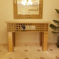 آینه کنسول لاکچری با صفحه سنگ کورین خارجی