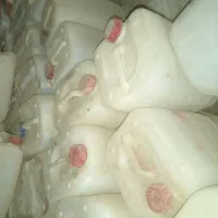 ۳۰۰ عدد دبه ۲۰ لیتری سفید رنگ