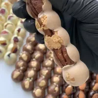 شکلات دست ساز