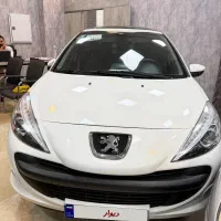 یک دستگاه پژو ۲۰۷