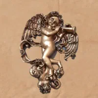 مجسمه پلی استر فرشته جاکلیدی
