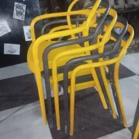 12 عدد صندلی