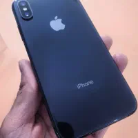 آیفون XS آک