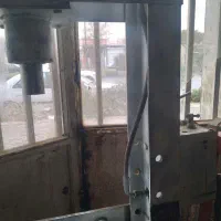 پرس هیدرولیک