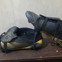 چهار عدد کتونی اورجینال استوک فوتبال سایز ۳۹.۳۸.۴۰